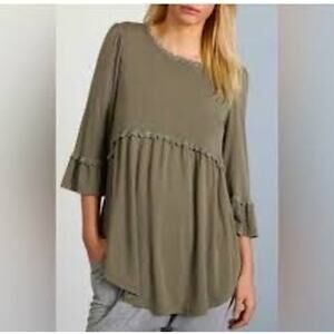 MSRP $72 NWOT POL Embroidered Stretch Jersey Tunic Color Olive Size M